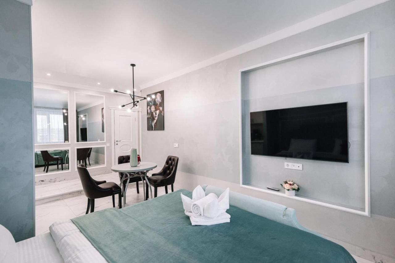 Royal Tower Vip Smart Apartments 1 Kiev Extérieur photo