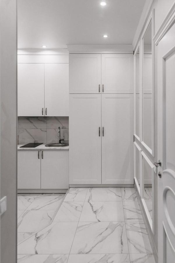 Royal Tower Vip Smart Apartments 1 Kiev Extérieur photo